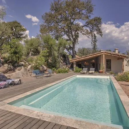 Pianelli Villa *