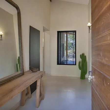 Pianelli Villa *